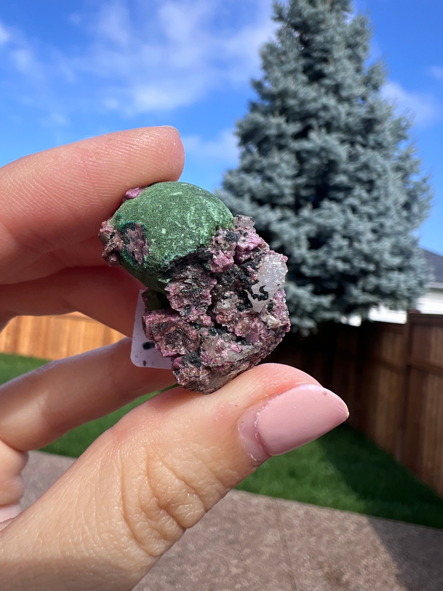 Cobalto calcite with fibrous malachite 33