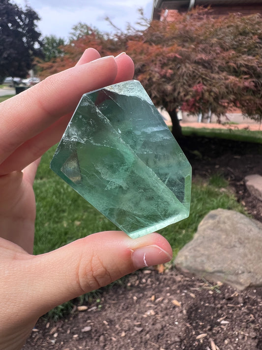 Fluorite gusher 16b