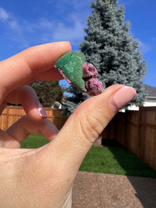 Cobalto calcite with fibrous malachite specimen 44