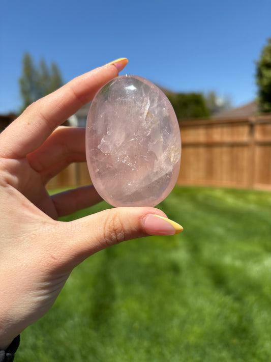 Rose quartz palmstone 12F